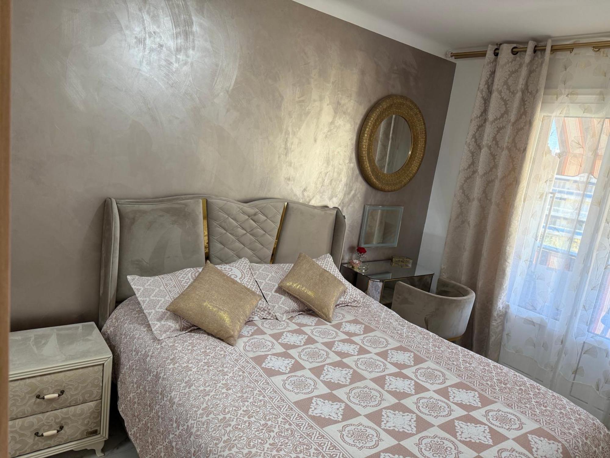 Emotion Vip Apartment Ницца Экстерьер фото